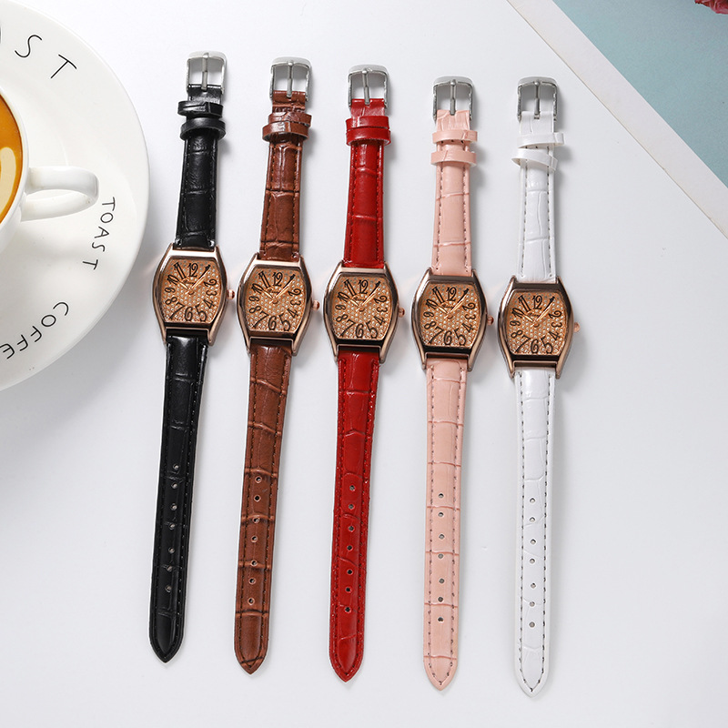 Wine barrel Watch (Red) Rajoki Earn