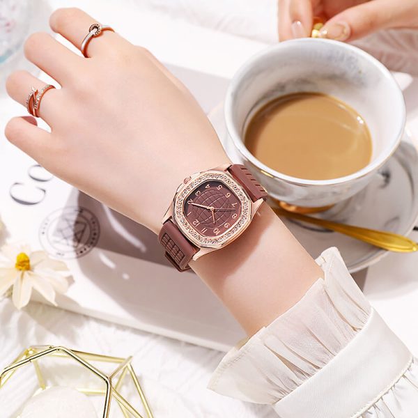 Candy Watch (Brown) Rajoki Earn