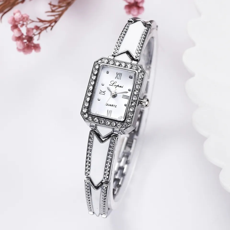 Diamond dial watch (Silver) - Rajoki Earn